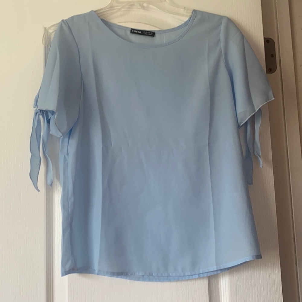 Shein. Dress shirt size xs